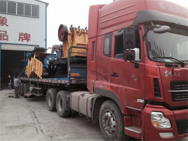 1600型<a href='http://www.scives.cn' target='_blank'><span>金屬破碎機(jī)</span></a>發(fā)貨