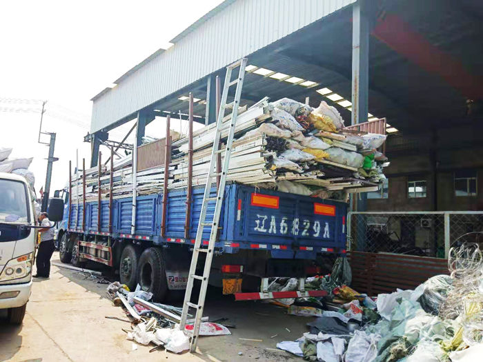 鋁型材如何進行物料破碎回收？