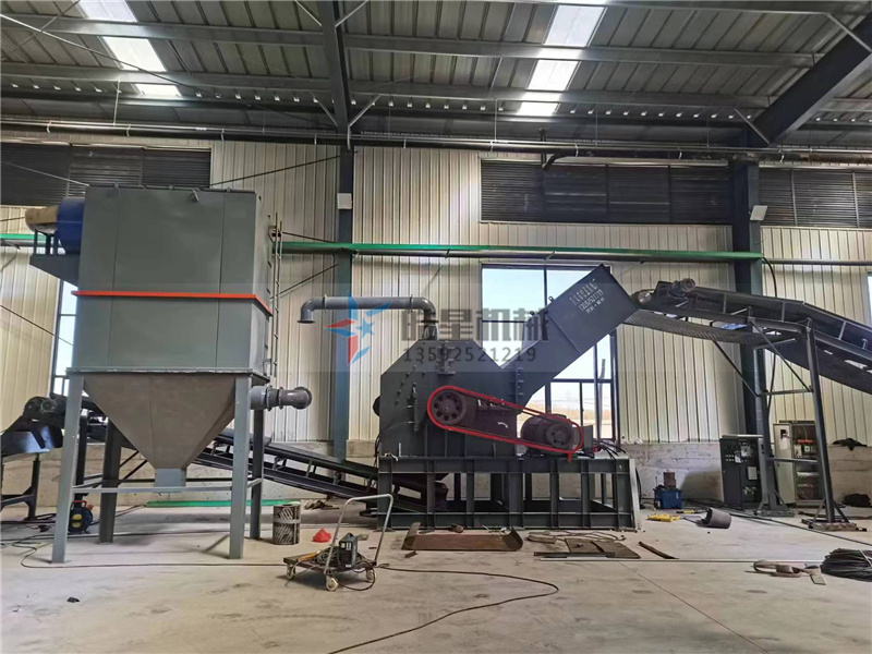 建設(shè)規(guī)范化回收站點(diǎn)金屬破碎機(jī)優(yōu)勢明顯